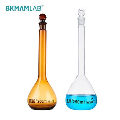 Messkolben aus Borosilikatglas